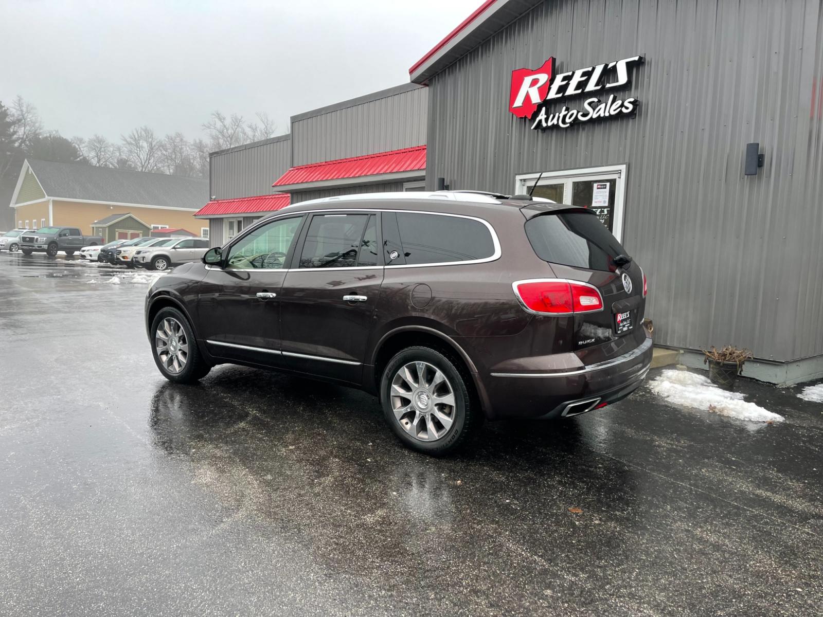 2016 Brown /Brown Buick Enclave Premium AWD (5GAKVCKD4GJ) with an 3.6L V6 DOHC 24V engine, 6A transmission, located at 547 E. Main St., Orwell, OH, 44076, (440) 437-5893, 41.535435, -80.847855 - This 2016 Buick Enclave Premium AWD boasts a luxurious range of features including single-owner status, climate-controlled leather seats, adaptive HID headlights for improved visibility, and safety features like blind spot monitoring and rear cross-traffic alert. Its towing capability is notable at - Photo #11